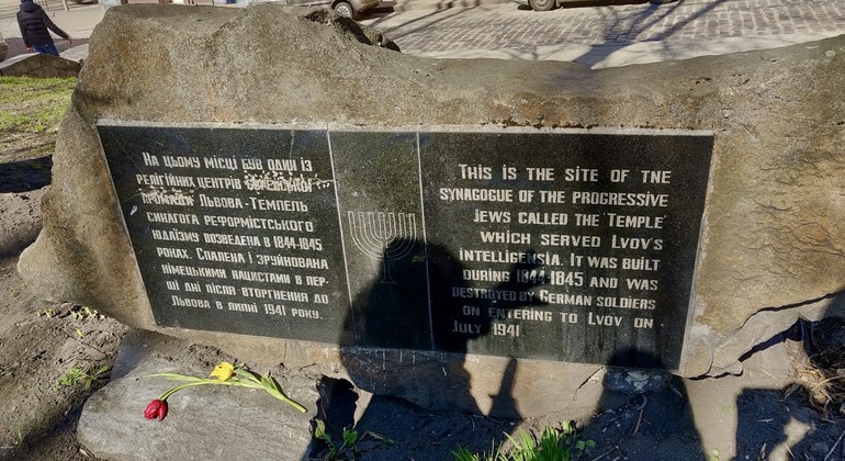 La 2ª Guerra Mundial y la Lviv judía: visita gratuita en Walkative Ucrania &mdash; #5
