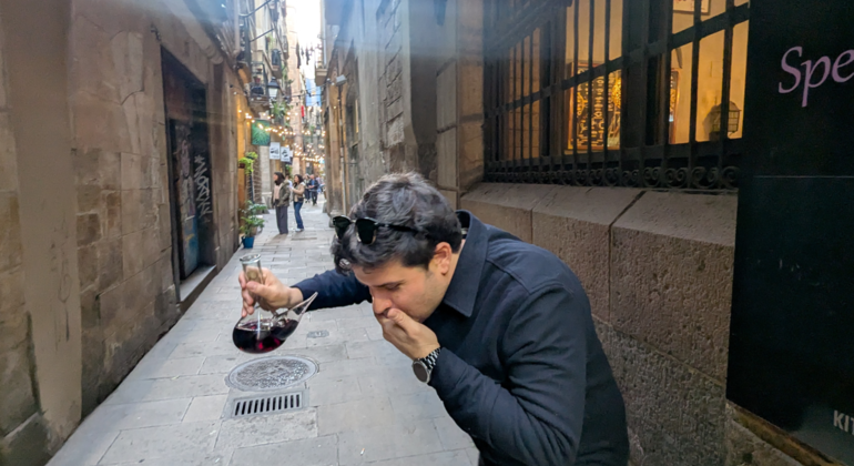 Barcelona: Gothic Quarter Tapas & Taverns Food & Wine Tour Spain &mdash; #10