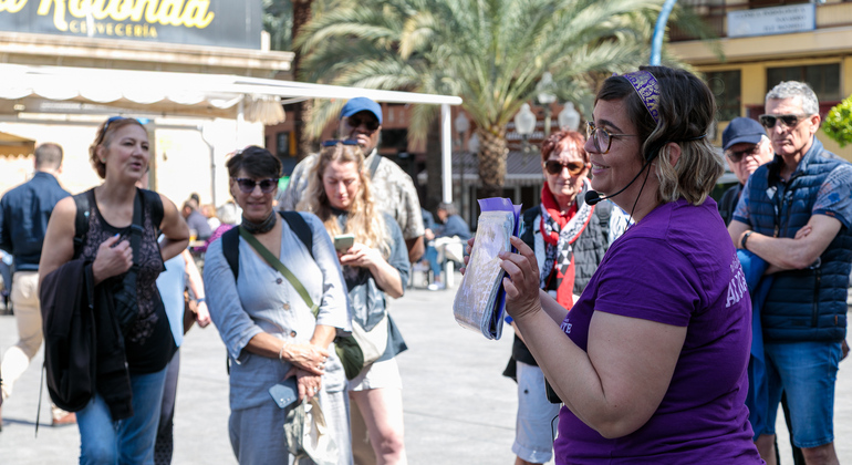 Free-Tour-del-Casco-Antiguo-40