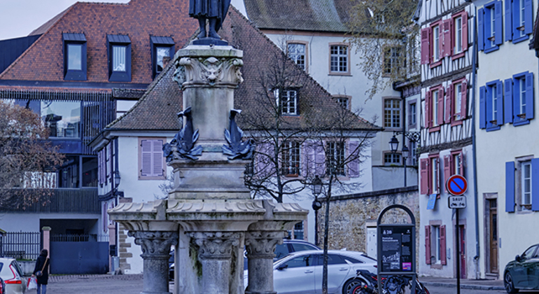 a-walking-tour-of-historic-colmar-es-6