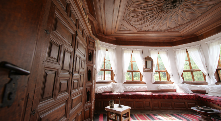 from-veliko-tarnovo-guided-day-tour-to-tryavna-by-train-en-9