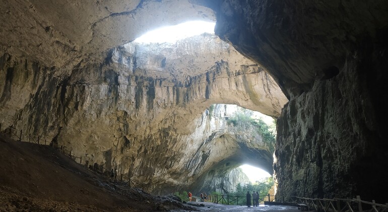 Da Veliko Tarnovo: Cascate di Krushuna, Grotta di Devetashka e Lovech Bulgaria &mdash; #5