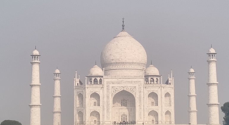 Visite du Taj Mahal au lever du soleil depuis Delhi avec un guide local Inde &mdash; #4