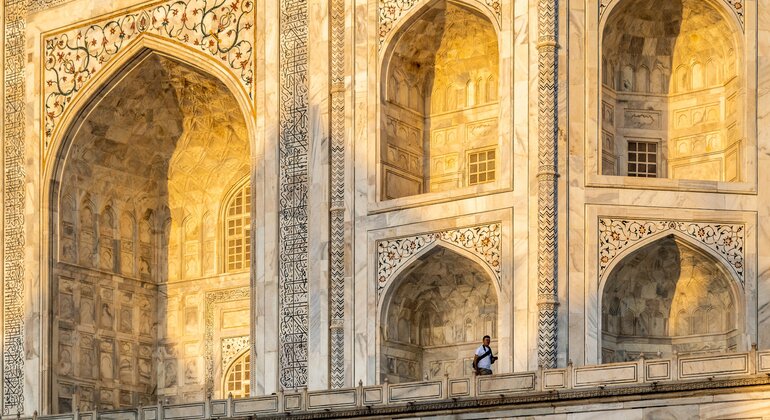 Visite du Taj Mahal au lever du soleil depuis Delhi avec un guide local Inde &mdash; #10