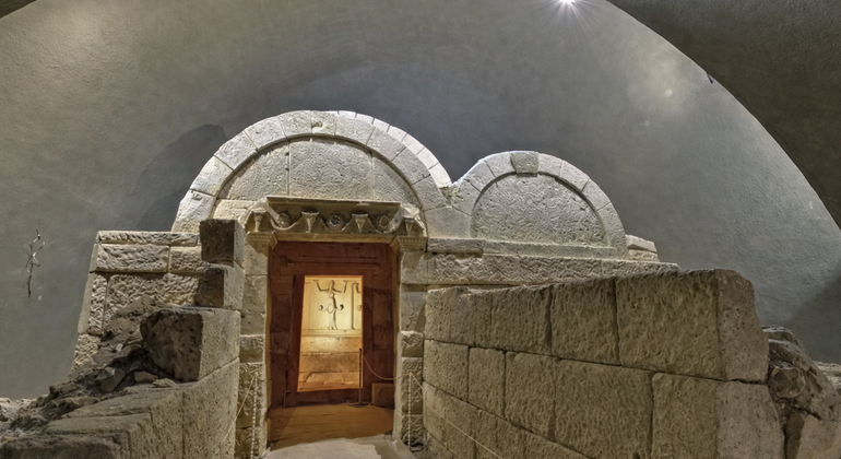 De Veliko Tarnovo: Visita ao túmulo de Sveshtari e à fortaleza de Abritus Bulgária &mdash; #7