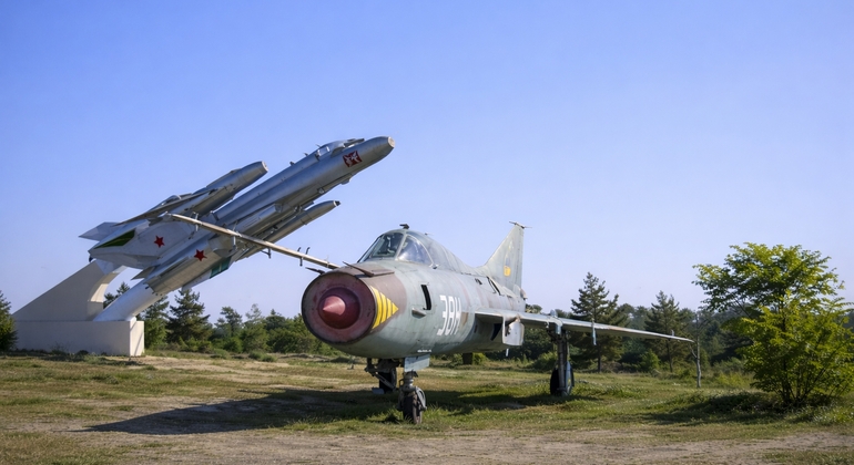 De Veliko Tarnovo: Visita ao túmulo de Sveshtari e à fortaleza de Abritus Bulgária &mdash; #11