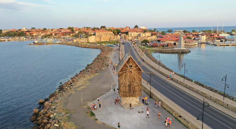 From Veliko Tarnovo: UNESCO Nessebar Old Town & Pomorie Tomb