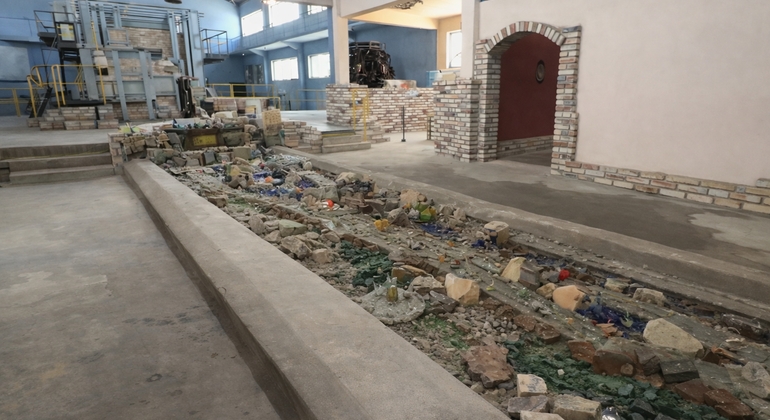 Desde Veliko Tarnovo: Visita al submarino soviético y al Museo del Vidrio Bulgaria &mdash; #5