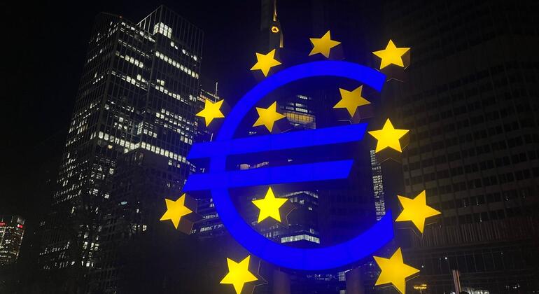 Frankfurt Free Tour: Beyond Skyscrapers and Sausages Germany &mdash; #8