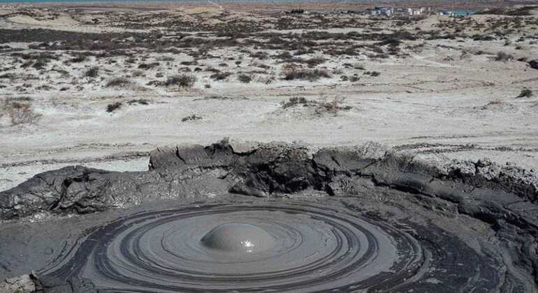 Mud Volcanoes and Gobustan Private Tour with Yanardag & Fire Temple Azerbaijan &mdash; #2