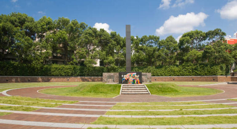 Visita livre a pé: Parque do Hipocentro da Bomba Atómica e Parque da Paz de Nagasaki, Japan