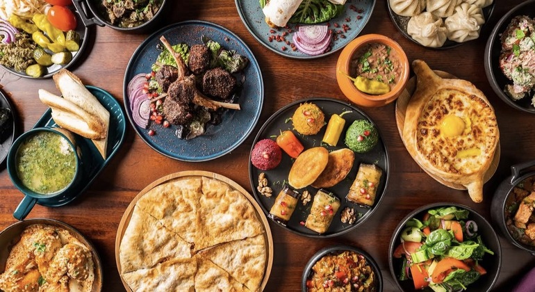 Kutaisi: Cañones y cascadas con comida local Georgia &mdash; #4