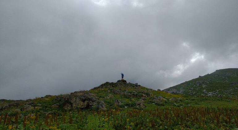 Kutaisi: Askhi Mountain Car Tour con impresionantes vistas y picnic Georgia &mdash; #15