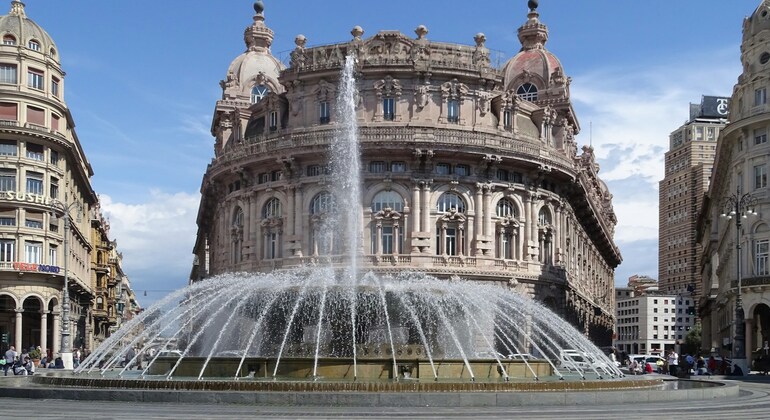 Genoa Orientation Walk with a Local: Alleys, Food & Everyday Life