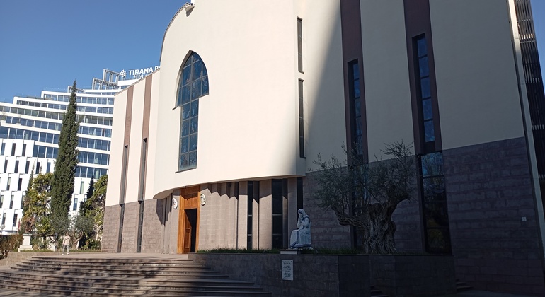 Descubra las joyas ocultas de Tirana a través de un recorrido gratuito a pie Albania &mdash; #16