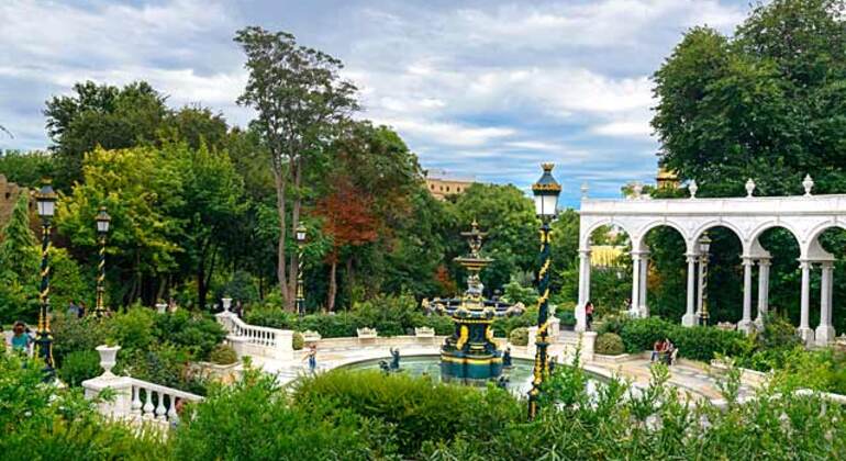 Primo sguardo a Baku: Via Nizami, città vecchia e viale del mare Azerbaigian &mdash; #3