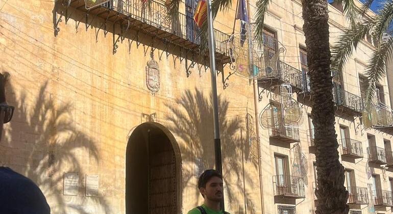 Tour Cultural por el Palmeral & Centro Histórico de Elche