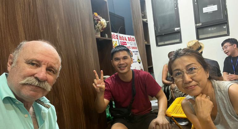 Tour gratuito del cibo di Hanoi: Mangiare come un locale