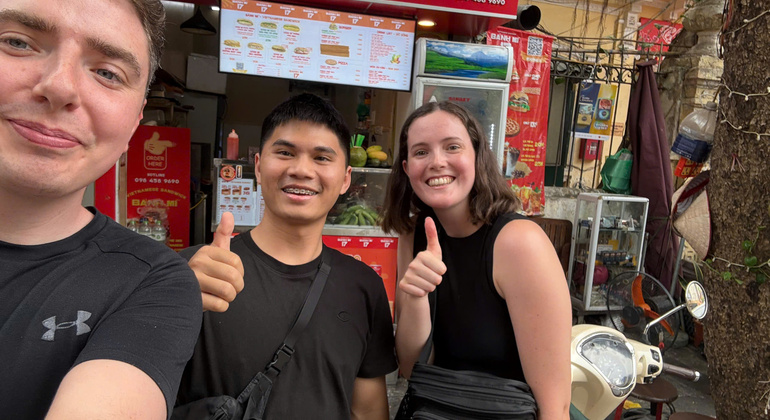 Excursão gratuita de comida em Hanói: Comer como um local Vietname &mdash; #1