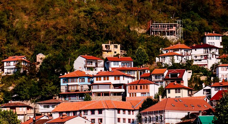 pristina-to-prizren-offersprivate-lady-driver-on-request-es-3