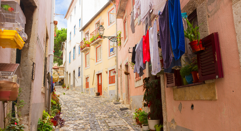 Tour gratuito dell'Alfama: Fado, strade e storie della vecchia Lisbona Portogallo &mdash; #3