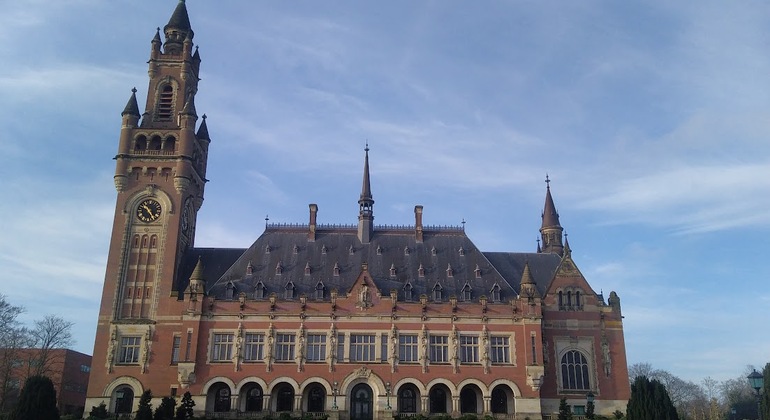 walking-tour-in-the-hague-what-has-the-hague-to-offer-lets-explore-en-3