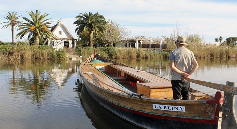 Paseo en Bicicleta y Barco por la Albufera de Valencia: Naturaleza y Cultura Operado por Tour Me Out