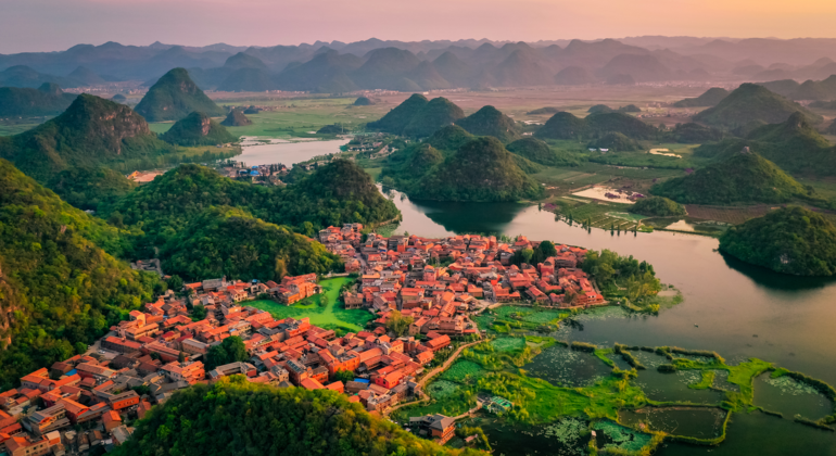 9-days-ethnic-culture-scenic-discovery-tour-guizhou-yunnan-1-en-3