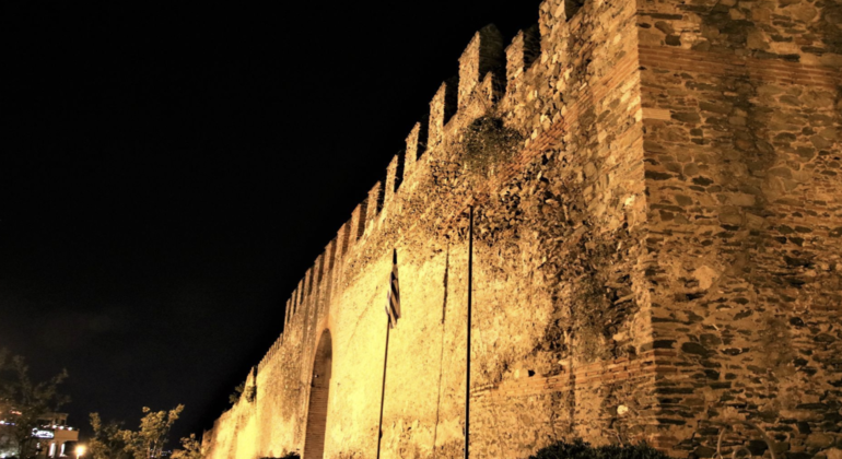 Visita guiada gratuita aos fantasmas de Tessalónica: Sombras de Ano Poli  Grécia &mdash; #7