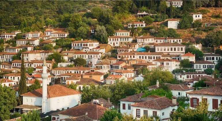 Éfeso y Sirince: Tour privado a través del tiempo y la tradición