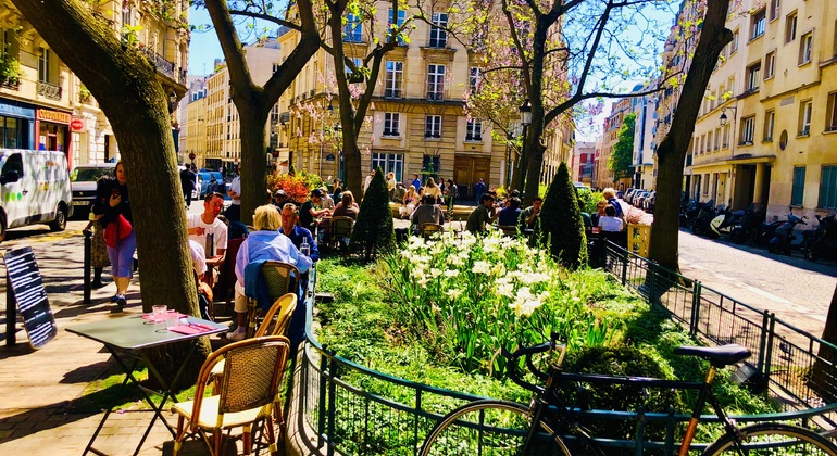 Kino Free Tour: Auf den Spuren von Emily & Mitternacht in Paris Frankreich &mdash; #4