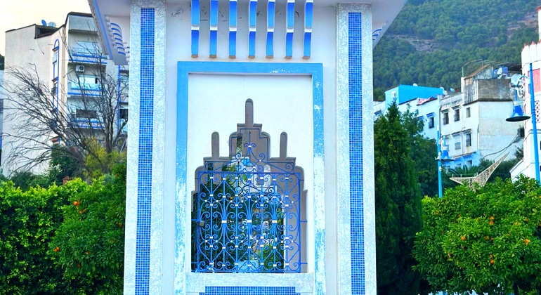 The Hidden Xauen Free Tour : Spanish Architecture & Local Market Morocco &mdash; #8
