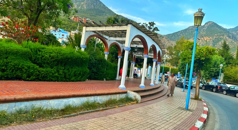 The Hidden Xauen Free Tour : Spanish Architecture & Local Market Morocco &mdash; #33