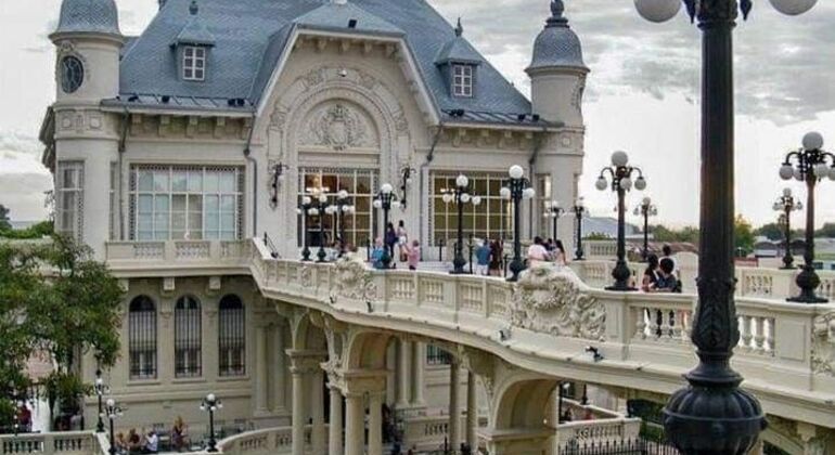 hidden-xauen-spanish-architecture-the-authentic-local-market-es-10