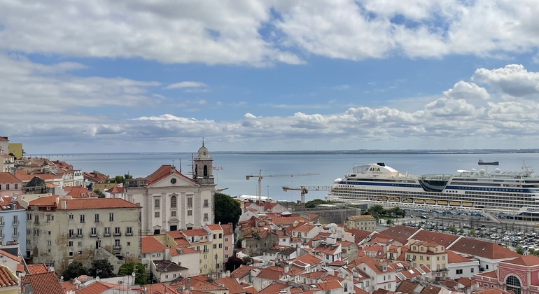 Free Tour de Alfama y Ciudad Vieja Portugal &mdash; #11