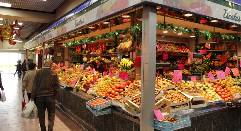 Mallorca: Tour por el mercado, clase de cocina de sangría y paella de marisco