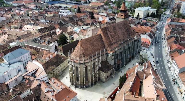 Visita privada ao coração de Brașov Organizado por Ana Ene