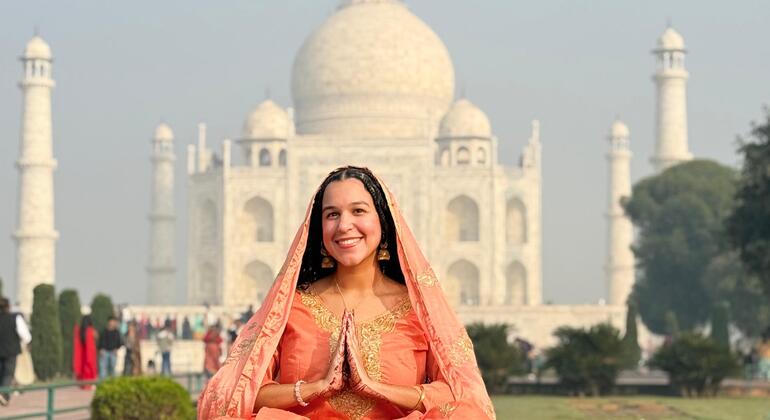 Servizio fotografico del Taj Mahal e del Forte di Agra con guida Fornito da Mukeem Ali