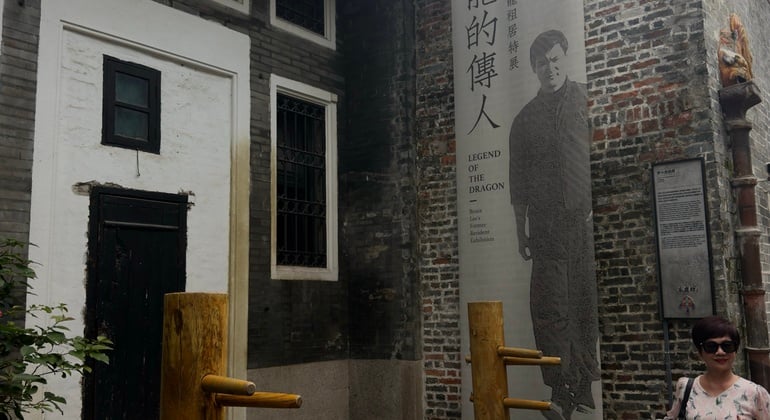 Eat Like A Local: Old Guangzhou Food, Local Market & River Ferry Provided by Ethan Li
