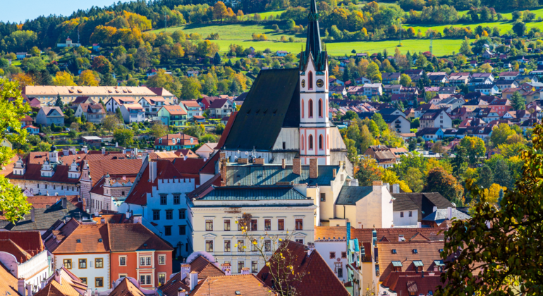prague-český-krumlov-and-hluboka-castle-on-your-own-by-bus-es-7