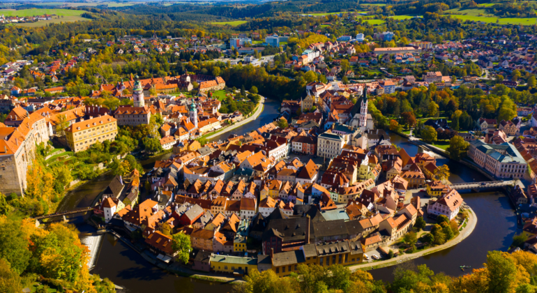 prague-český-krumlov-and-hluboka-castle-on-your-own-by-bus-es-8