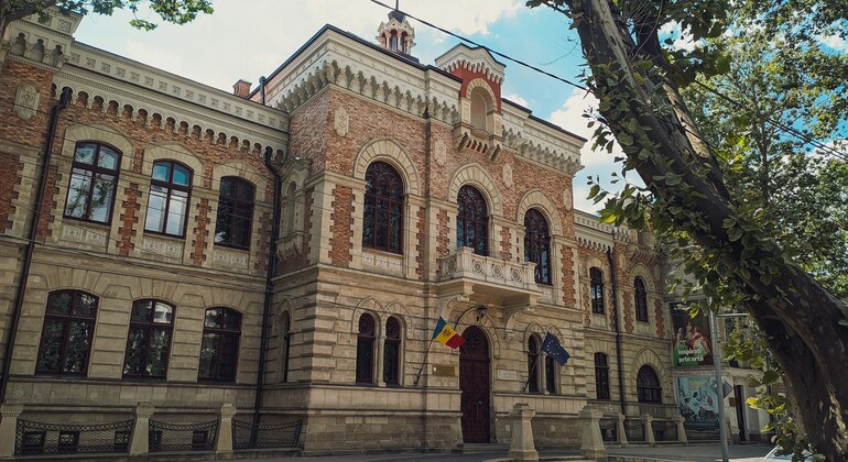free-walking-tour-in-chisinau-en-2