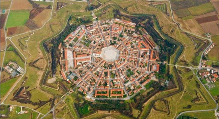 Palmanova Tour: The Star that Defended Venice Provided by JovanaAvramovic98