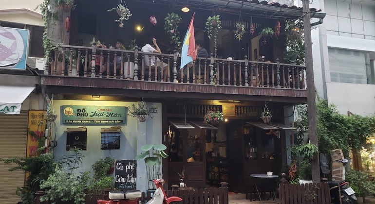 Visita Saigón de noche: el lado que no encuentras en Google Vietnam &mdash; #5