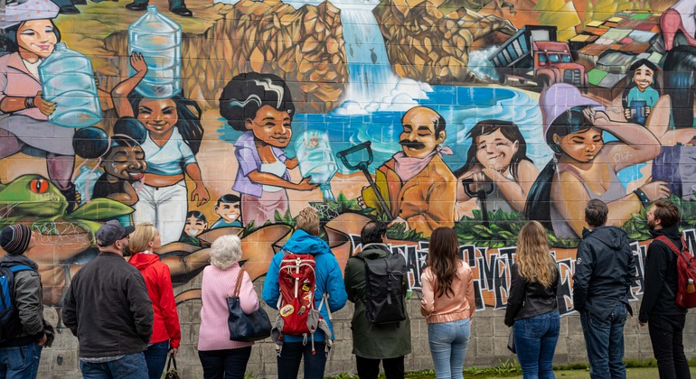 Street Art & Craft Beer Walking Tour Vancouver Kanada &mdash; #5