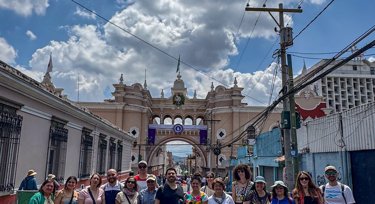 esencia-de-guatemala-walking-tour-por-centro-histórico-con-joana-es-2