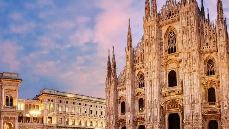 Duomo de Milán: Entrada