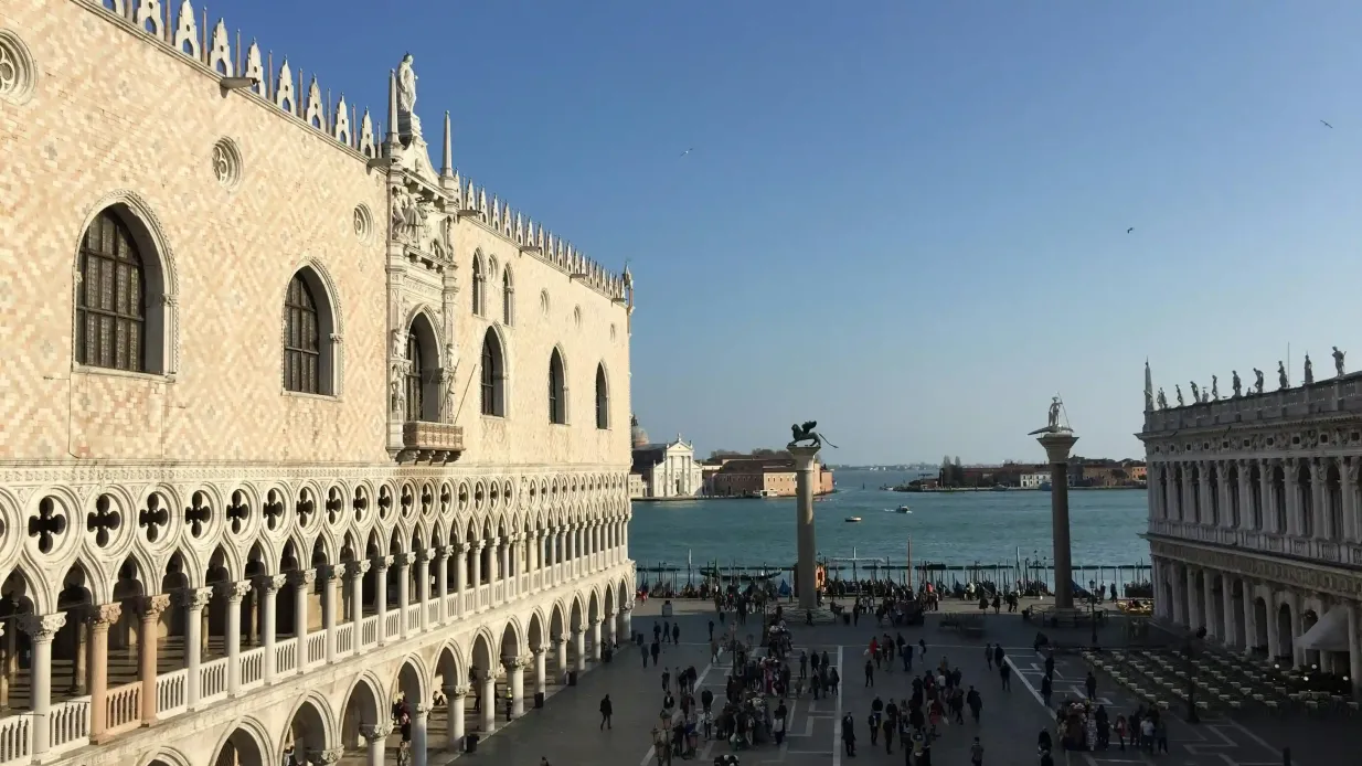 Palazzo Ducale: Biglietto con accesso rapido Fornito da Società Cooperativa Culture