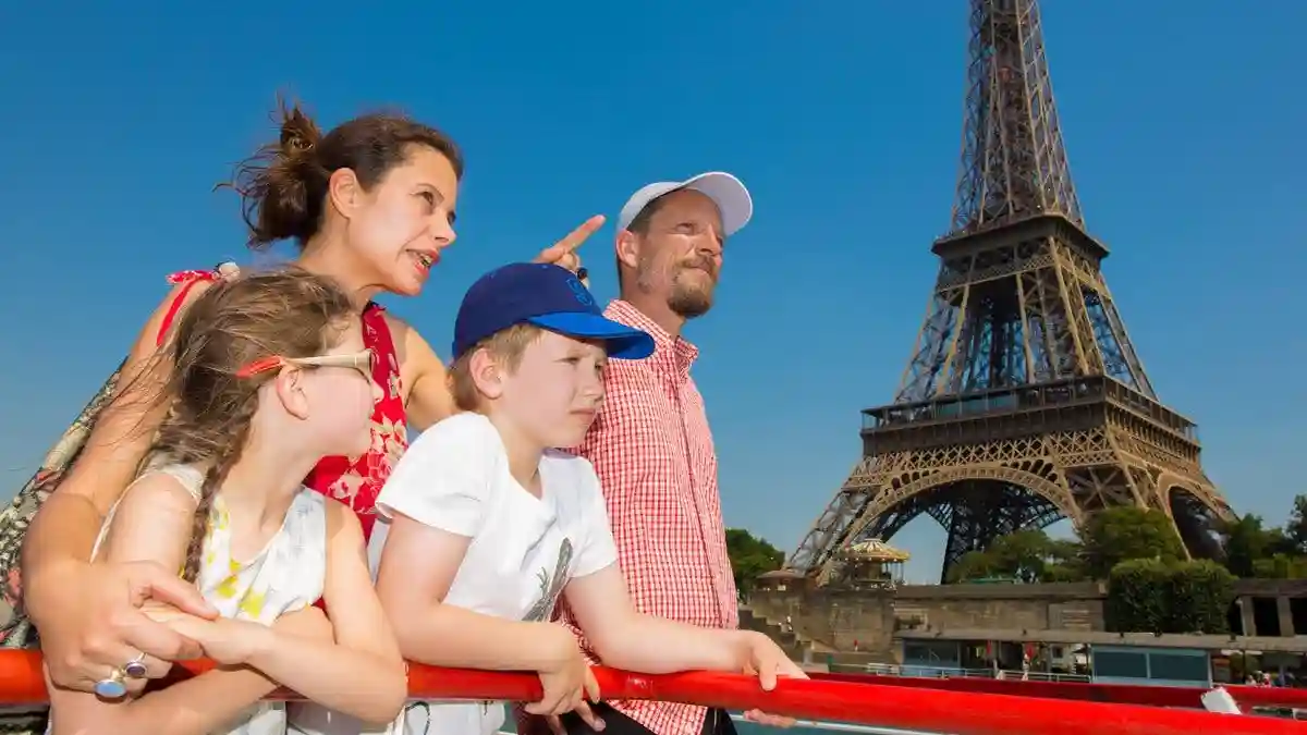 Seine Fluss: Bootstouren mit BATEAUX-MOUCHES®