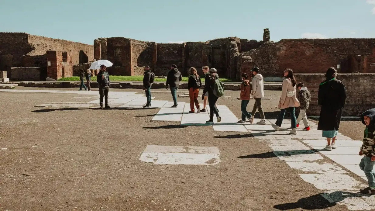 Pompeii: Skip The Line Ticket + Guided Tour With The Archaeologist Provided by Askos Srl